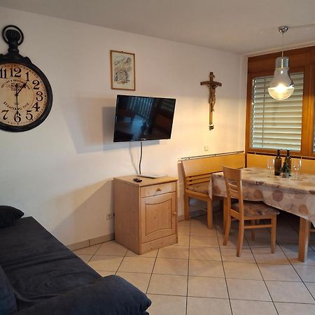 Bertoldihof Appartement Cortaccia Buitenkant foto